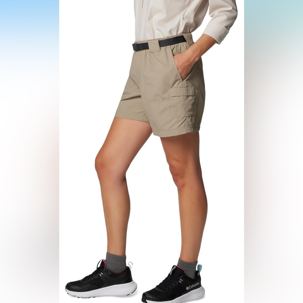 94. Columbia Walnut River Khaki Belted Cargo Shorts - Picture 2 of 10